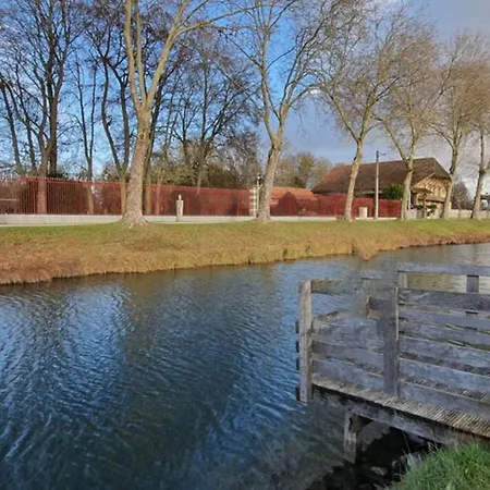 Villasurseine 度假居 Mery-sur-Seine