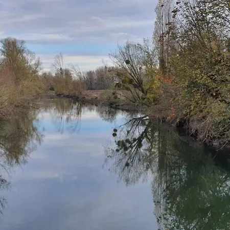 Villasurseine 度假居 Mery-sur-Seine