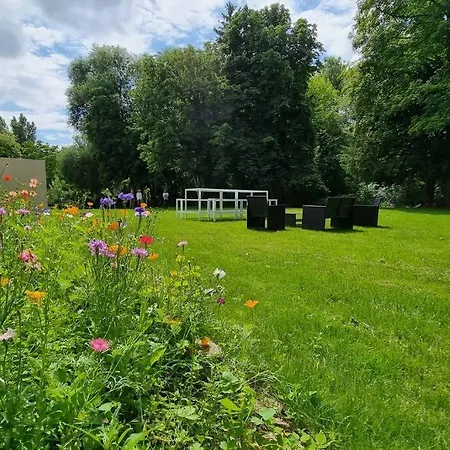 Villasurseine Holiday home *