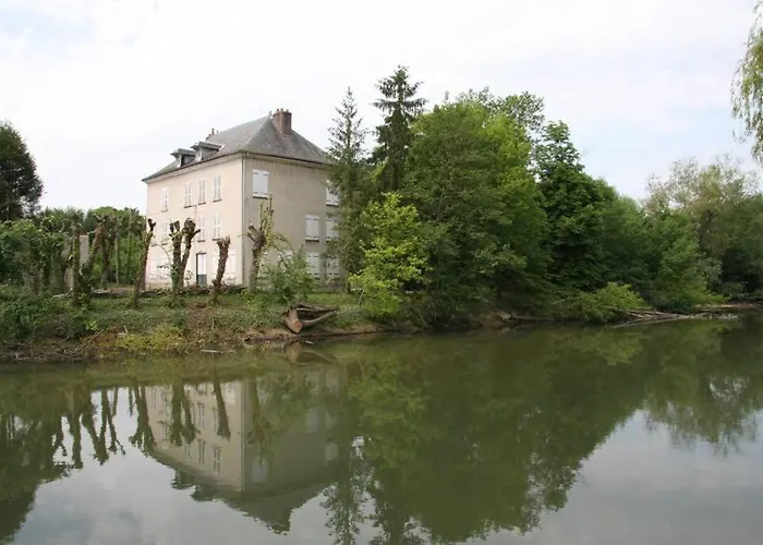 Villasurseine Σπίτι διακοπών